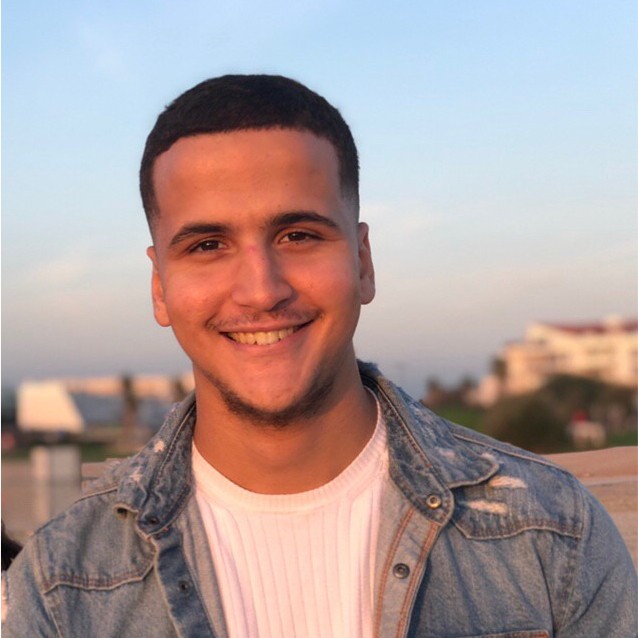 Portrait de Nouh Benzidane, développeur web freelance
